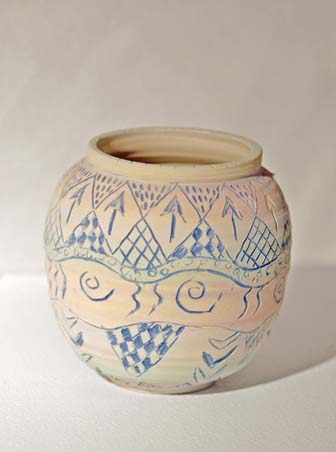 Carved Thrown Pot Short